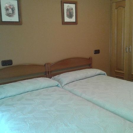 Hostal Les Bedules Осеха де Сахамбре Стая снимка