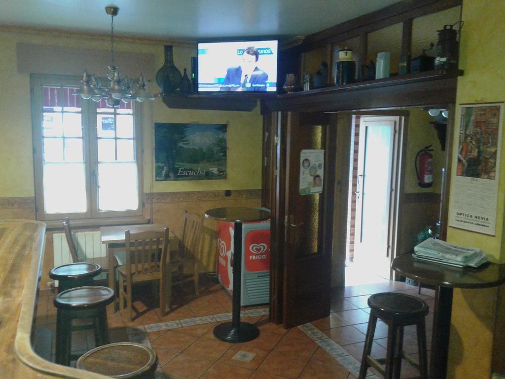 Hostal Les Bedules Осеха де Сахамбре Екстериор снимка